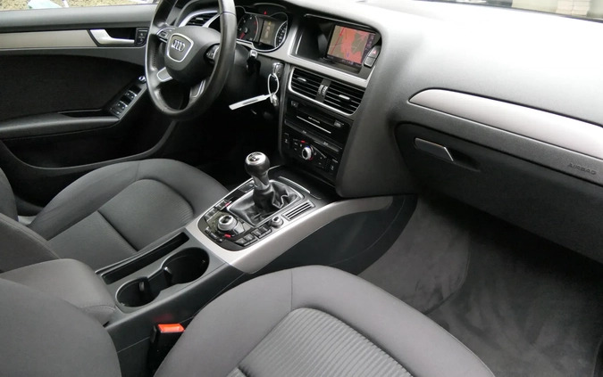 Audi A4 cena 43999 przebieg: 235000, rok produkcji 2013 z Orzesze małe 631